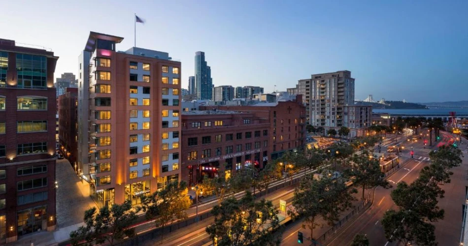 Where to Stay Near Oracle Park: Top Picks for Walkable Hotels in SF
