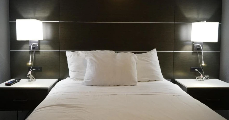 Where to Stay Near Oracle Park: Top Picks for Walkable Hotels in SF
