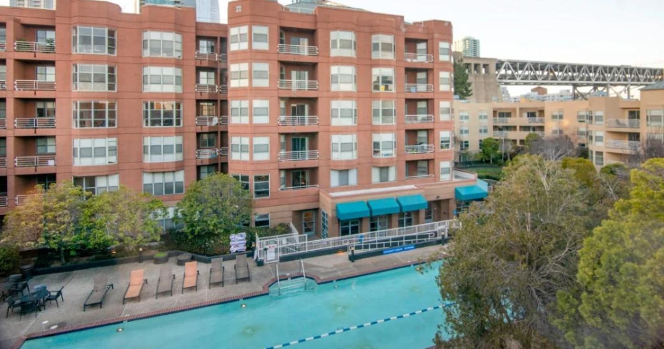 Hotels So Close to Oracle Park, You’ll Feel Like You’re at Home Plate
